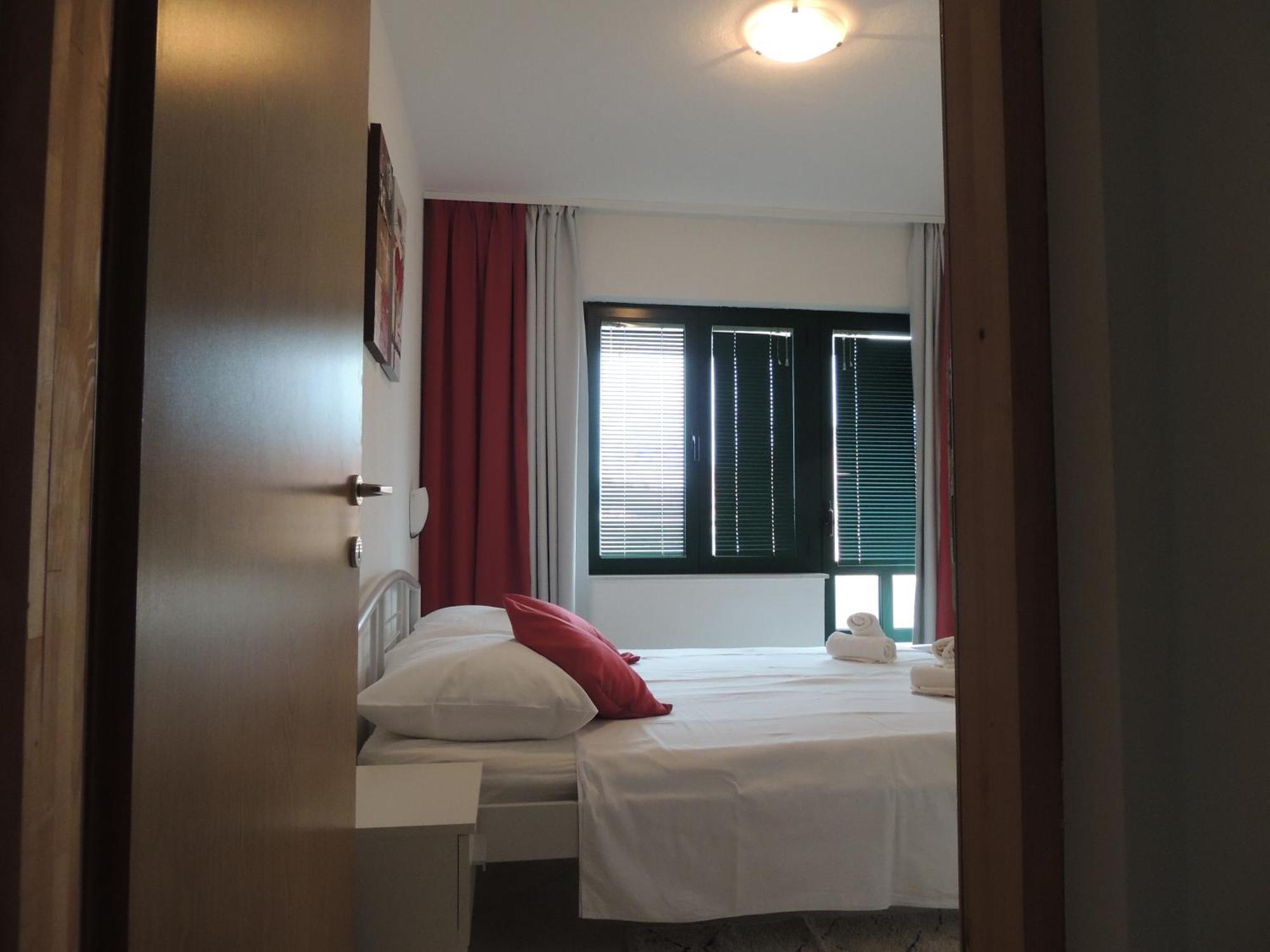 Apartments Suljic - Cash Only Property Stari Grad  Εξωτερικό φωτογραφία