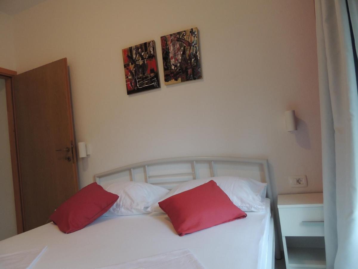Apartments Suljic - Cash Only Property Stari Grad  Εξωτερικό φωτογραφία